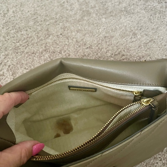 Tory Burch KIRA CHEVRON CONVERTIBLE SHOULDER BAG - Picture 6 of 6